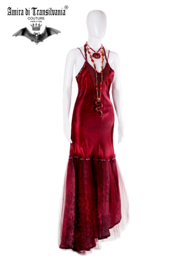 abito-bordo-01.jpg