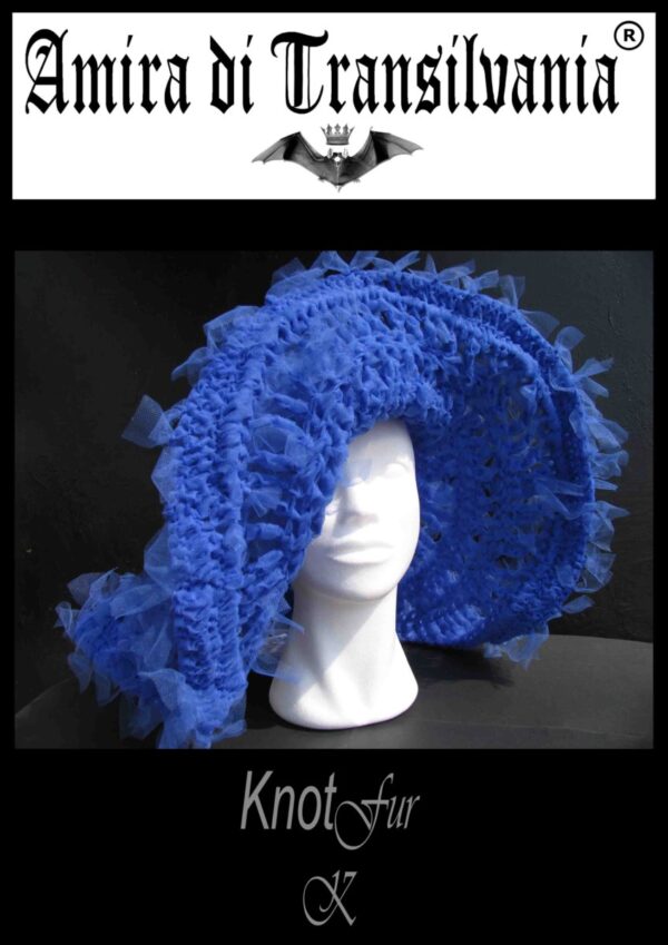 cappello-blu.jpg