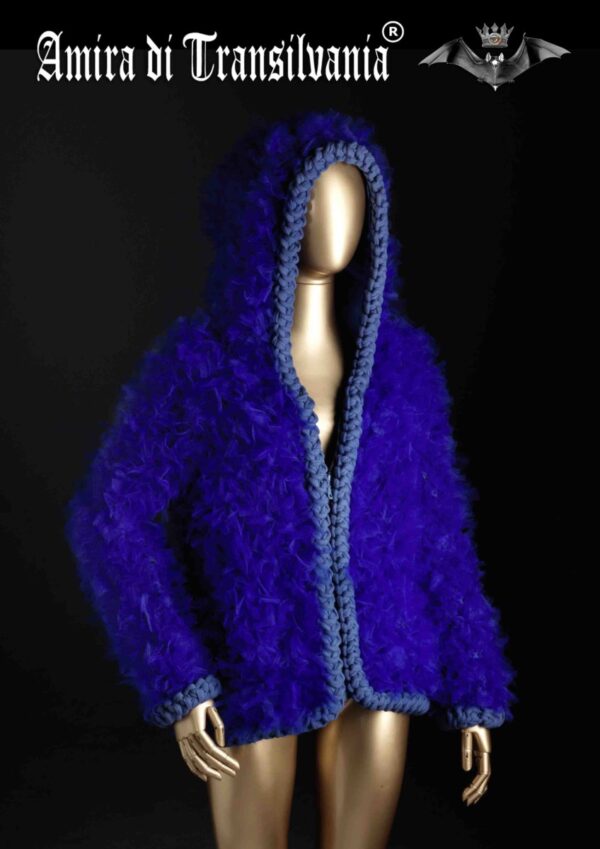 pelliccia-ecologica-in-tulle-blu.jpg