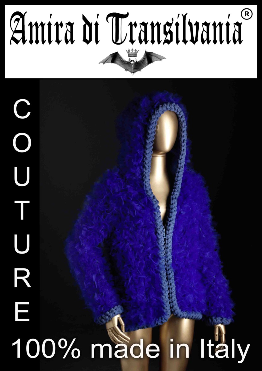 pelliccia in tulle blu
